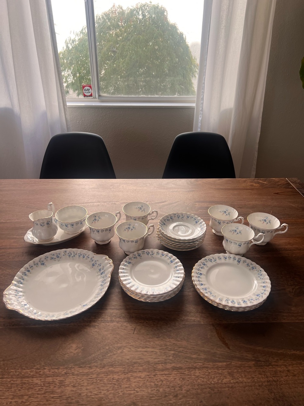 🎀 Royal Albert Memory Lane - 26 piece set - Vintage Cottage Core 💙